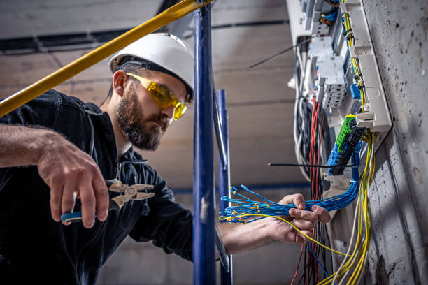 Best Emergency Electrical Repair  in Suisun City, CA